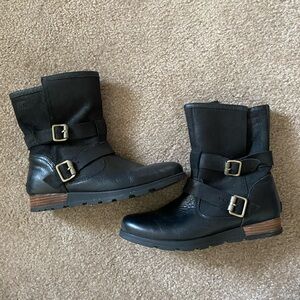 Preloved women’s Sorel major moto boot black size 10